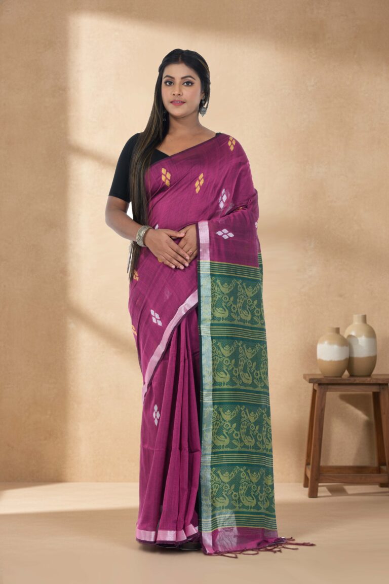 Tantvithi handloom cotton Tangail saree in maroon color