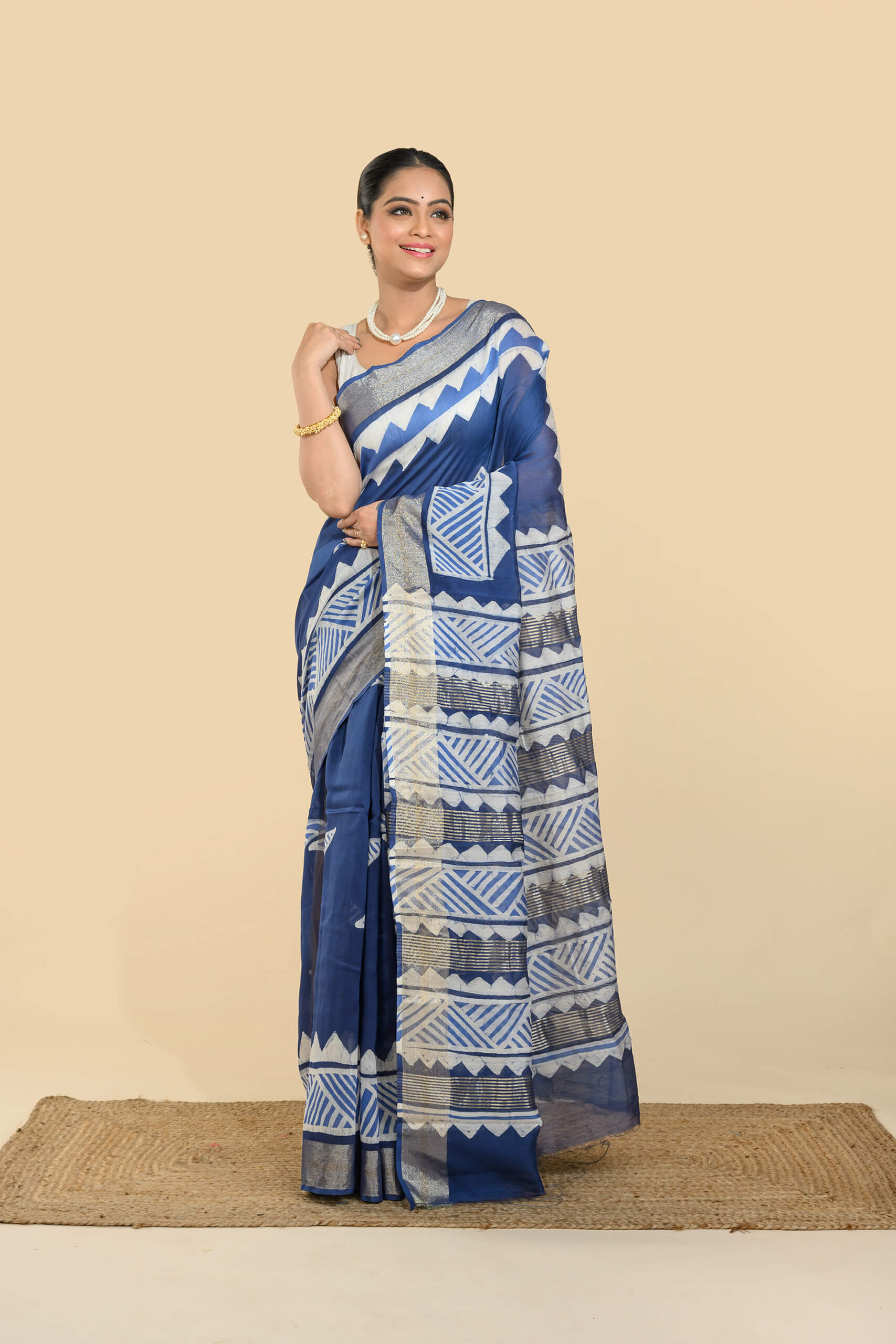 Neelbithi Batik Chanderi Saree Tantvithi - Image 2