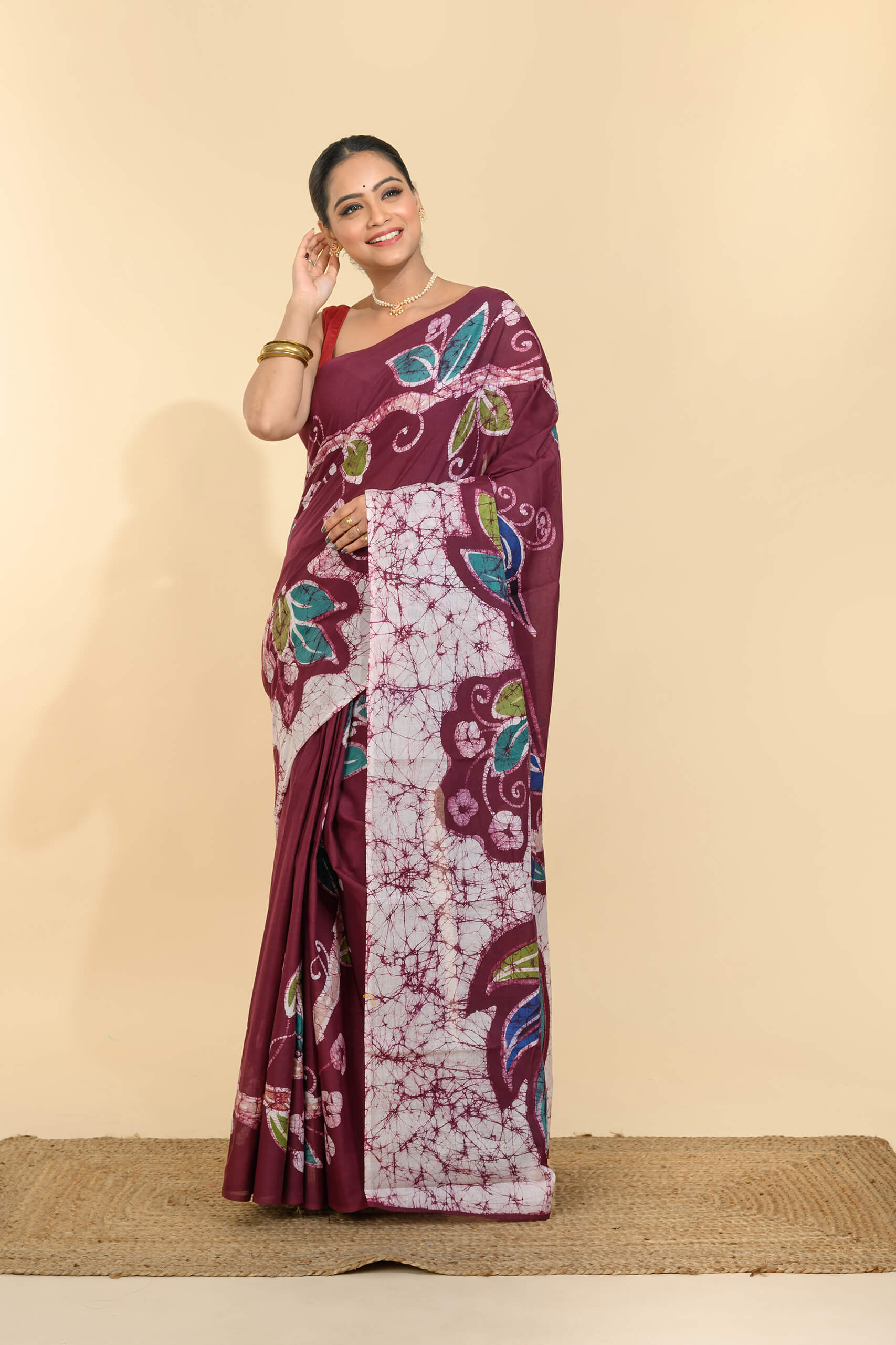 Batik Cotton Saree – Tantvithi Madirpushpa Wine Floral - Image 2
