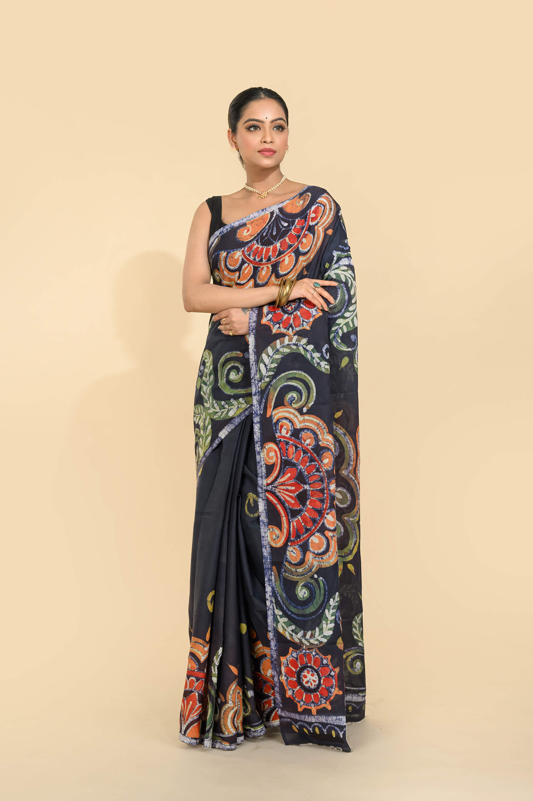 Hand batik cotton saree black Tantvithi Kaalrang colorful motif saree