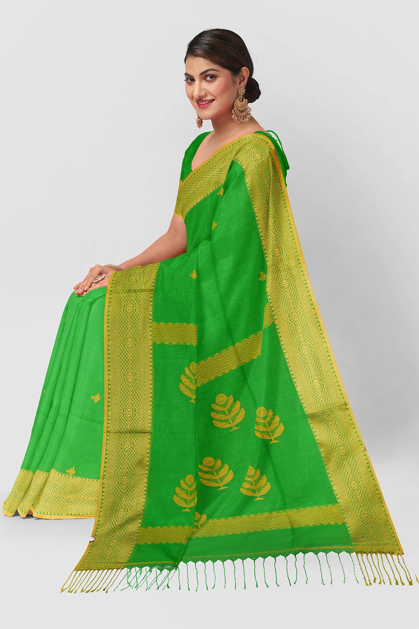 Green Tangail cotton saree with yellow border and yellow leaf motifs on the pallu